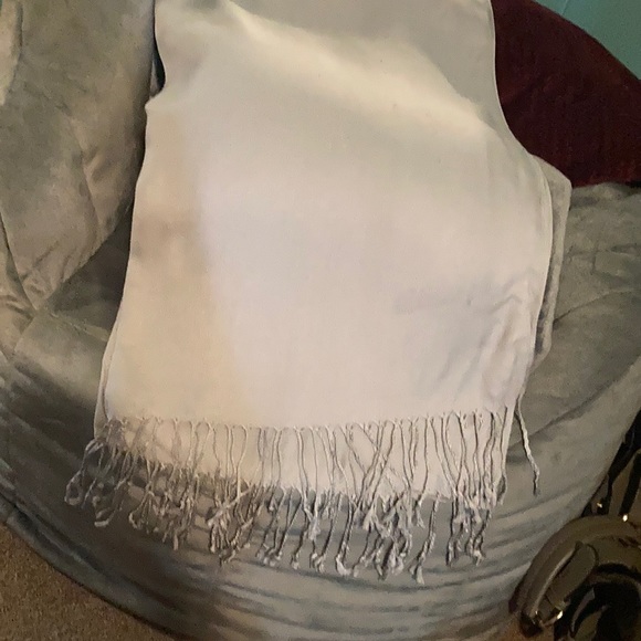 Accessories - Scarf!